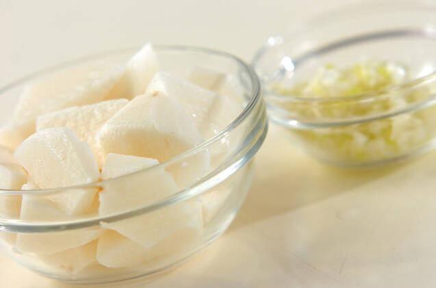 長芋のピリ辛炒めの作り方の手順1