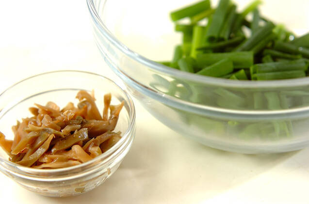 油揚げのネギザーサイ和えの作り方の手順1