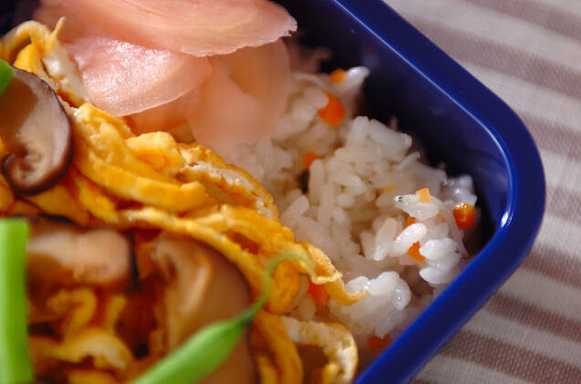 チリメンジャコのちらし寿司