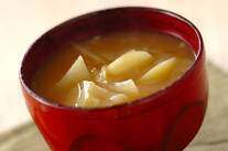 ジャガイモのみそ汁