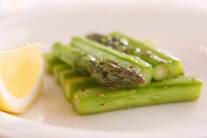 アスパラのバター焼き