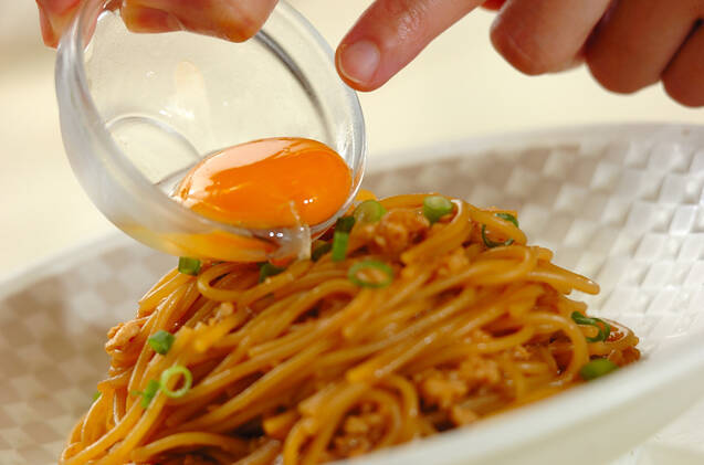 肉みそのワンポットパスタの作り方の手順3