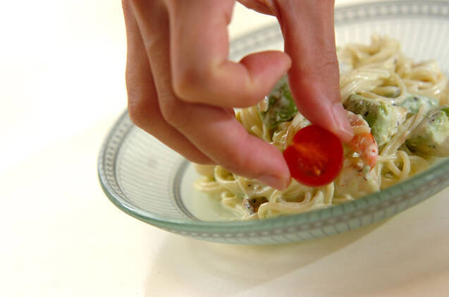 アボカドのパスタサラダの作り方の手順5