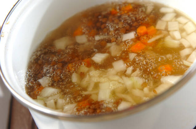 レンズ豆のスープの作り方の手順5