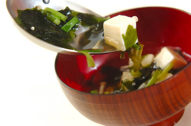 ほっとする味 豆腐とワカメのすまし汁の作り方の手順5