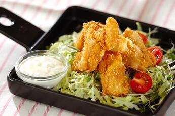 鶏のナッツ衣揚げ