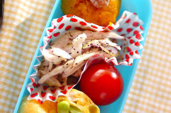 セロリのユカリ和え