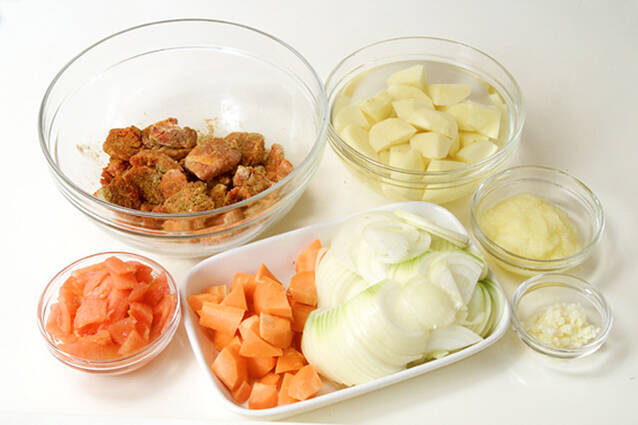 野菜とビーフのカレーの作り方の手順2