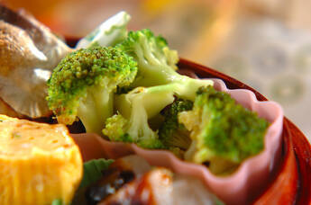 ブロッコリーのからし和え