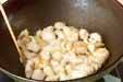 鶏肉のナッツ炒めの作り方2