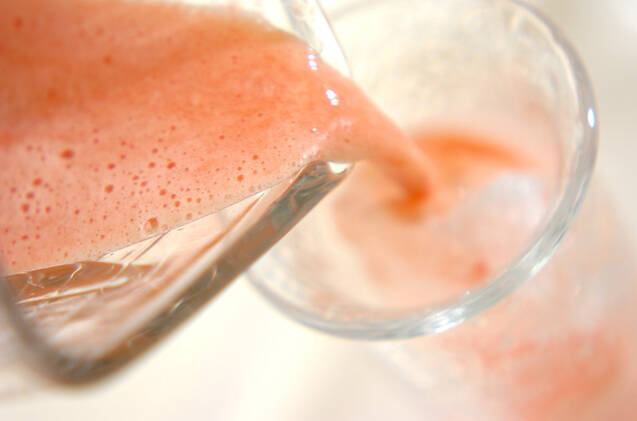 トマトオレンジジュースの作り方の手順3