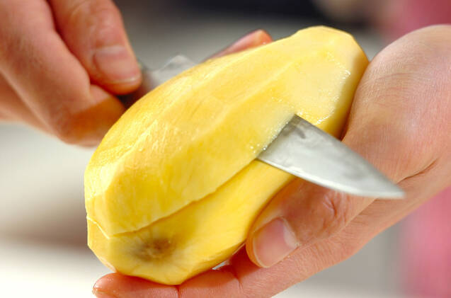 マンゴーフロートの作り方の手順1