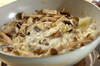 キノコの明太カルボナーラ風の作り方の手順4