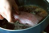 こってり甘辛 赤魚の煮付けの作り方1