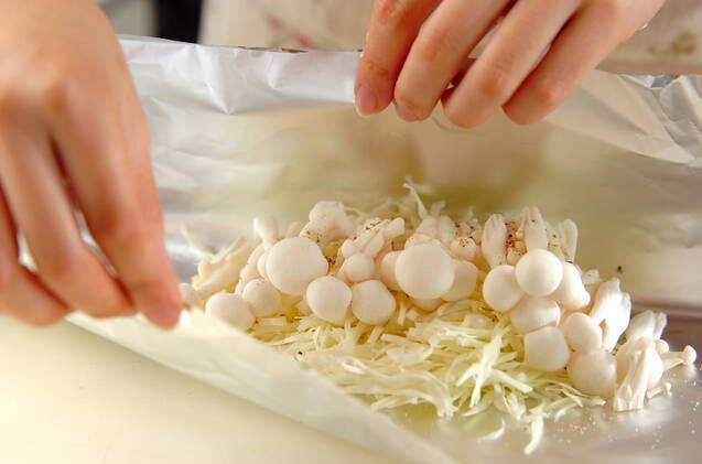 白シメジと卵のホイル焼きの作り方の手順4