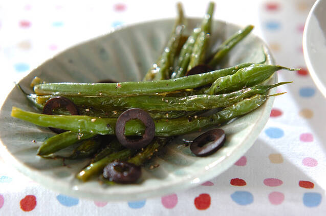 サヤインゲンのワイン蒸し