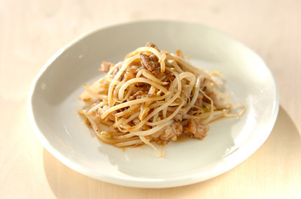 モヤシと豚のソース炒め