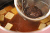 焼きナスの赤みそ汁の作り方の手順5