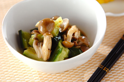 キュウリのピリ辛和え