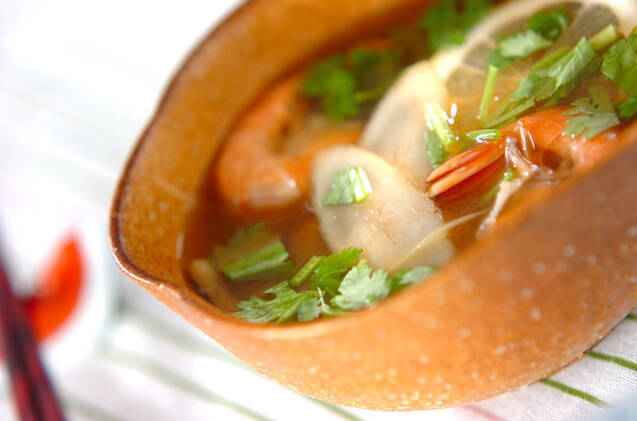 ゴボウのエスニックスープ