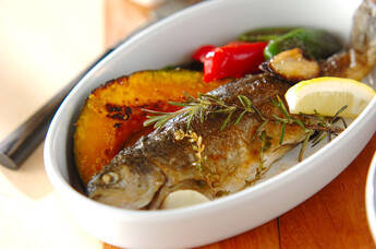 ニジマスと野菜のハーブ焼き