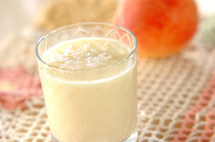 桃のヨーグルトドリンク