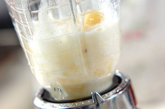 桃のヨーグルトドリンクの作り方の手順3