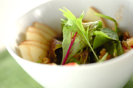 リンゴのシナモンサラダ