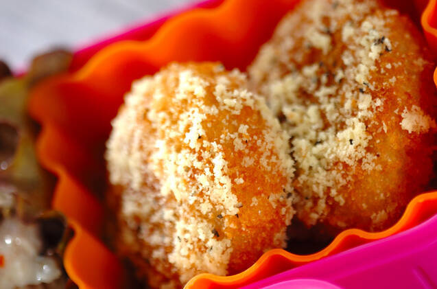 チーズ風味のコロッケ