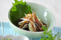 もずくとカニの酢の物