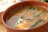 豆腐のゴマ風味みそ汁