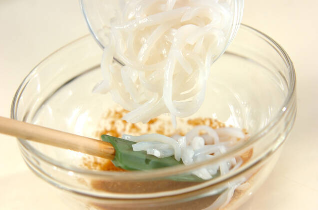 イカのゴマ酢和えの作り方の手順3