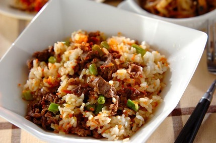 牛肉のサッパリ黒酢チャーハン