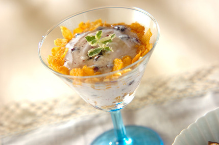 ブルーベリーヨーグルトパフェ