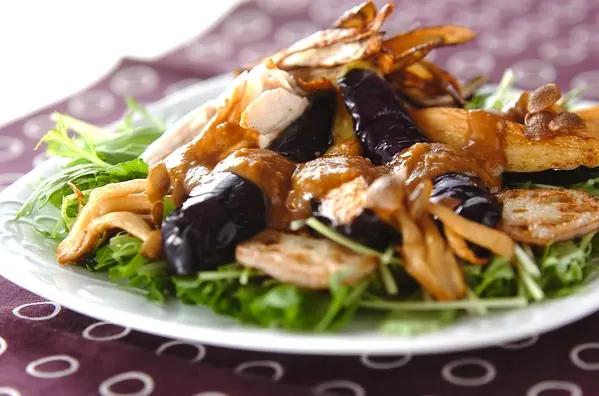 炒め揚げナスの秋サラダ