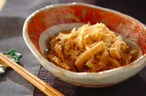 切干し大根と油揚げの煮物