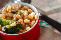 白インゲン豆のスープ煮