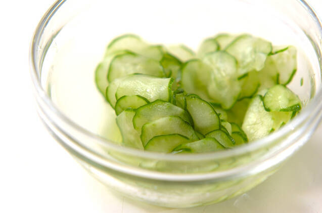 ゴマの風味広がる マカロニサラダの作り方の手順2