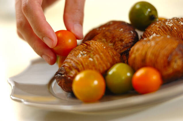 簡単なのにインパクト大！ハッセルバックポテトの作り方の手順6