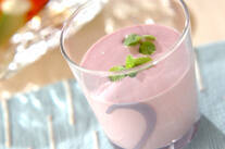 ラズベリーミルクドリンク