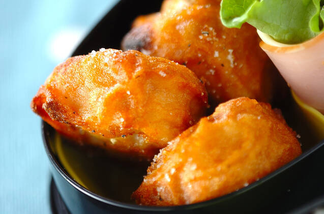 鶏唐の黒コショウまぶし