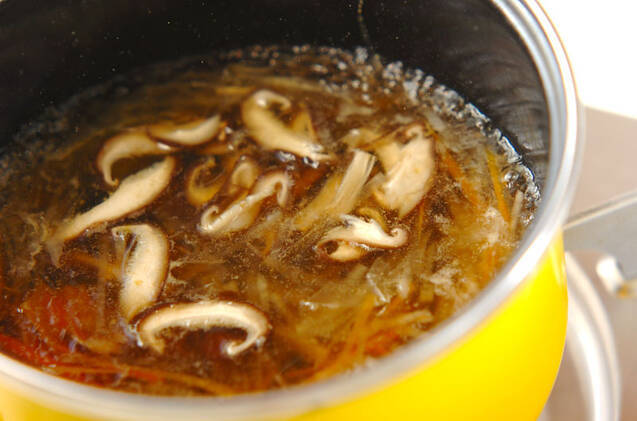 せん切り大根のスープの作り方の手順4