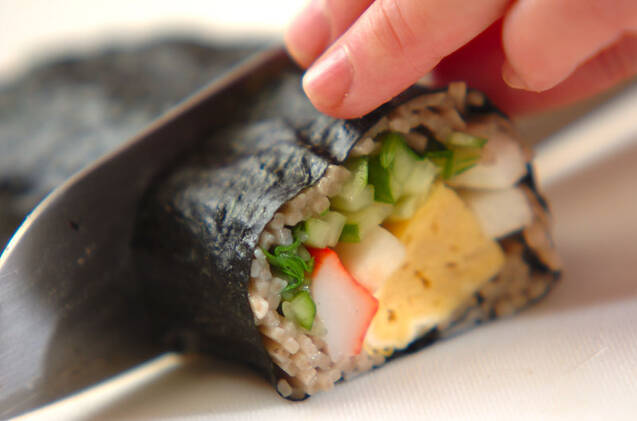 そばのり巻きの作り方の手順9