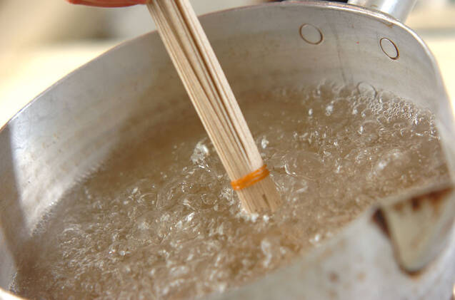 そばのり巻きの作り方の手順6