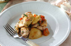 新ジャガチキンソテーパセリソース