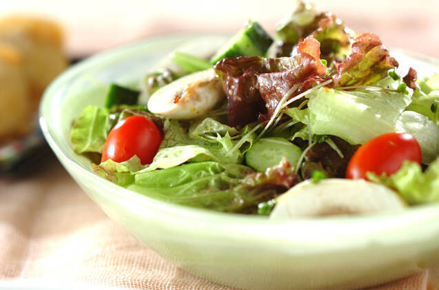 サニーレタスのサラダ