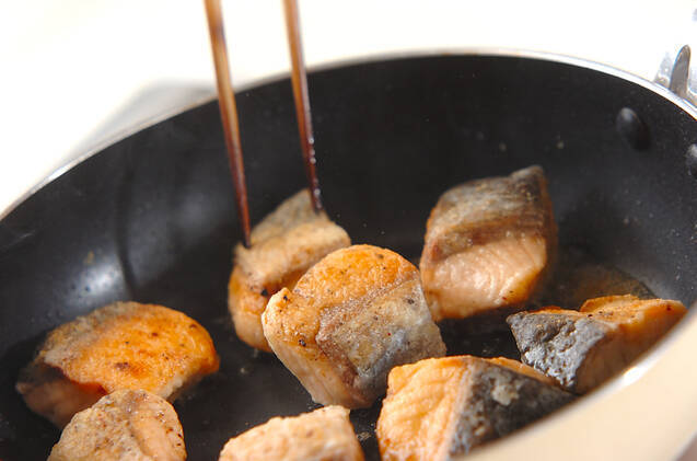 焼鮭のピリ辛マリネの作り方の手順4