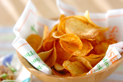 パリパリ！手作りポテトチップス