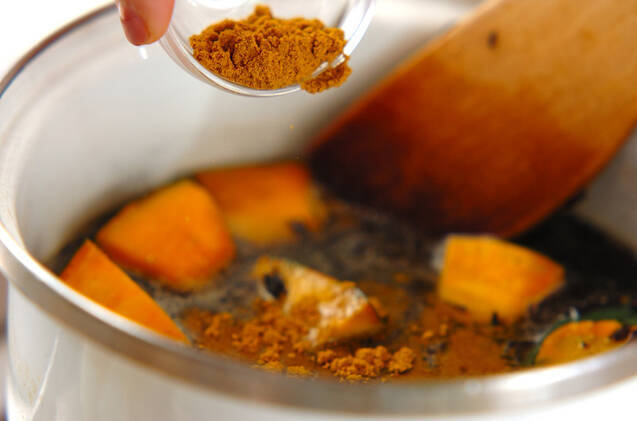 カボチャとヒジキのカレー炒め煮の作り方の手順5