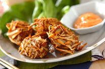 肉団子のゴボウ衣揚げ